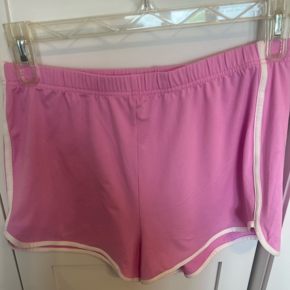 Hi, selling these stupendous shorts for kids in size M.